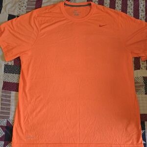 Nike Men's dri fit Bright Orange Short Sleeve Tee